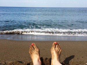 Here you go, my feet enjoying the beach!